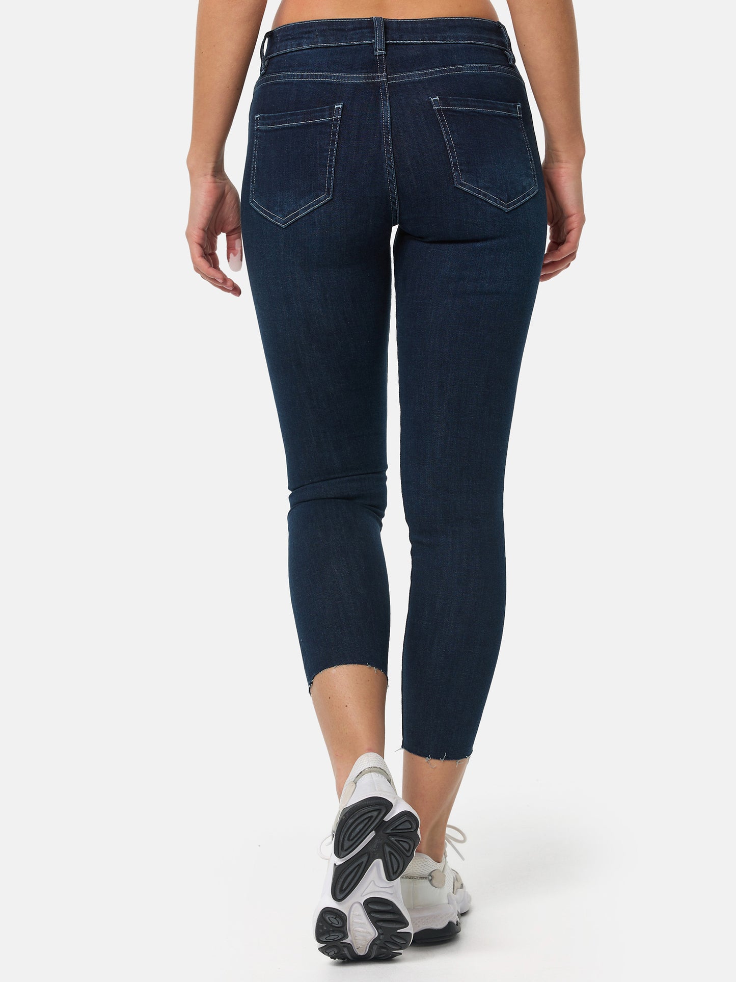 Tazzio Damen Skinny Fit Jeans F111