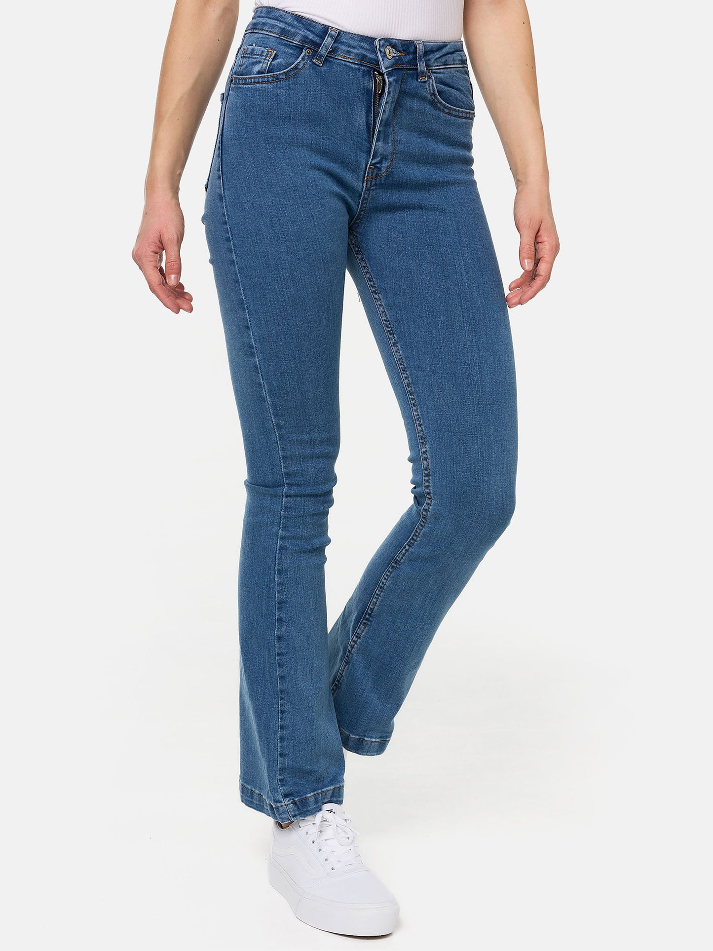 Jean bootcut pour femme Tazzio F122