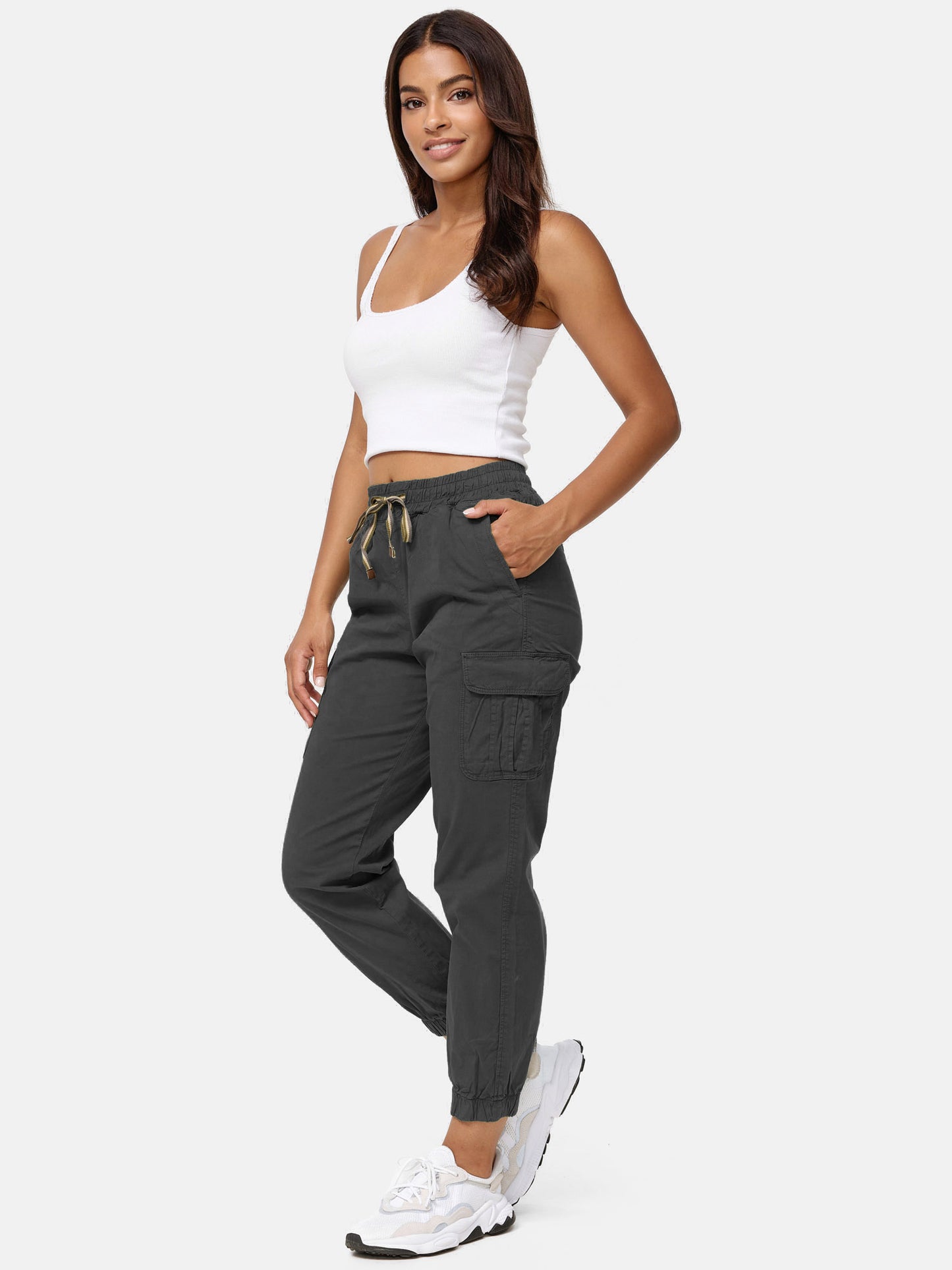 Pantalon cargo pour femme Tazzio coupe régulière F600
