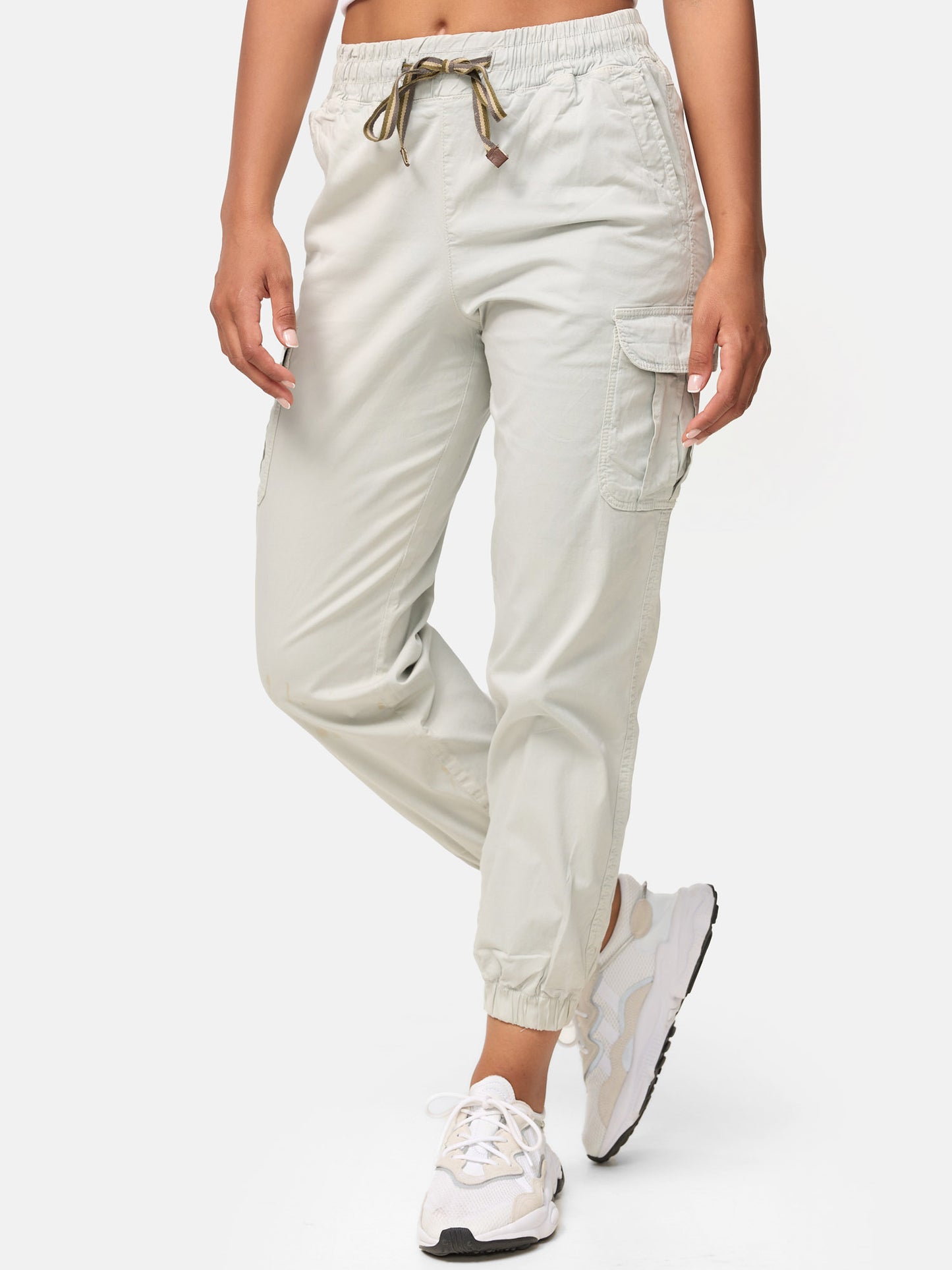 Pantalon cargo pour femme Tazzio coupe régulière F600