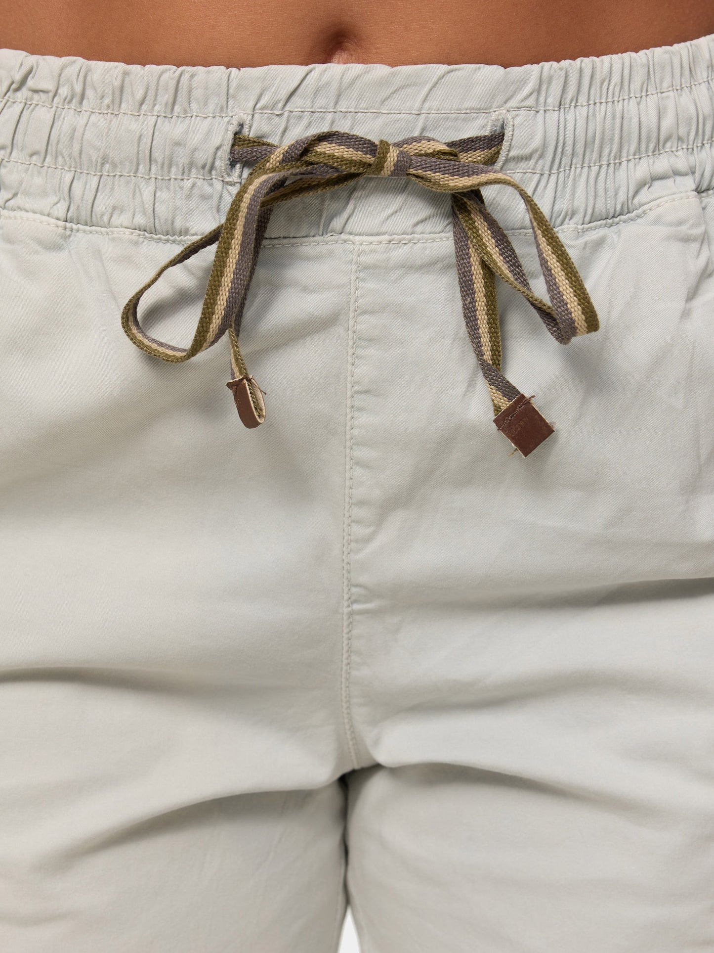 Pantalon cargo pour femme Tazzio coupe régulière F600