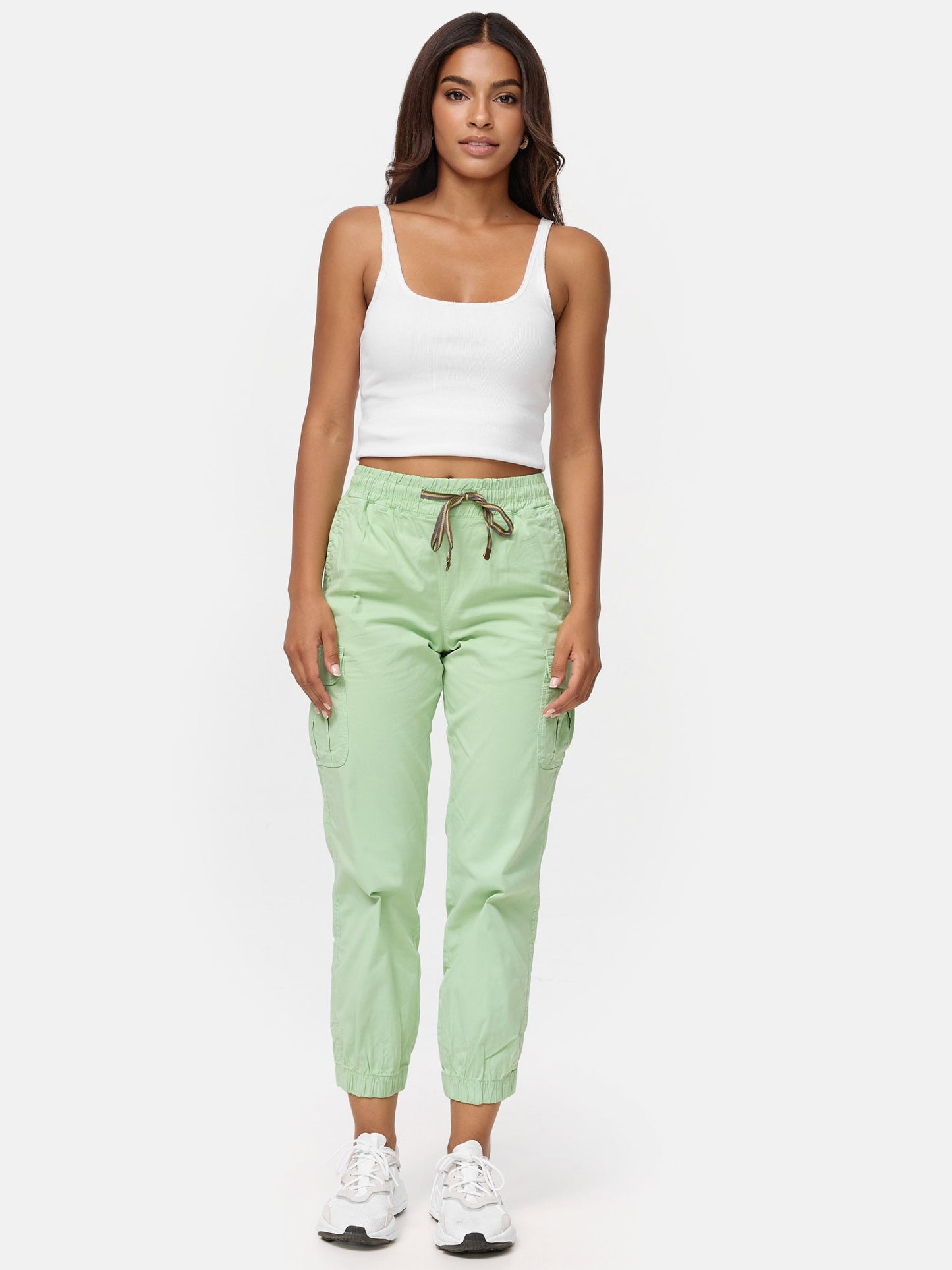 Pantalon cargo pour femme Tazzio coupe régulière F600