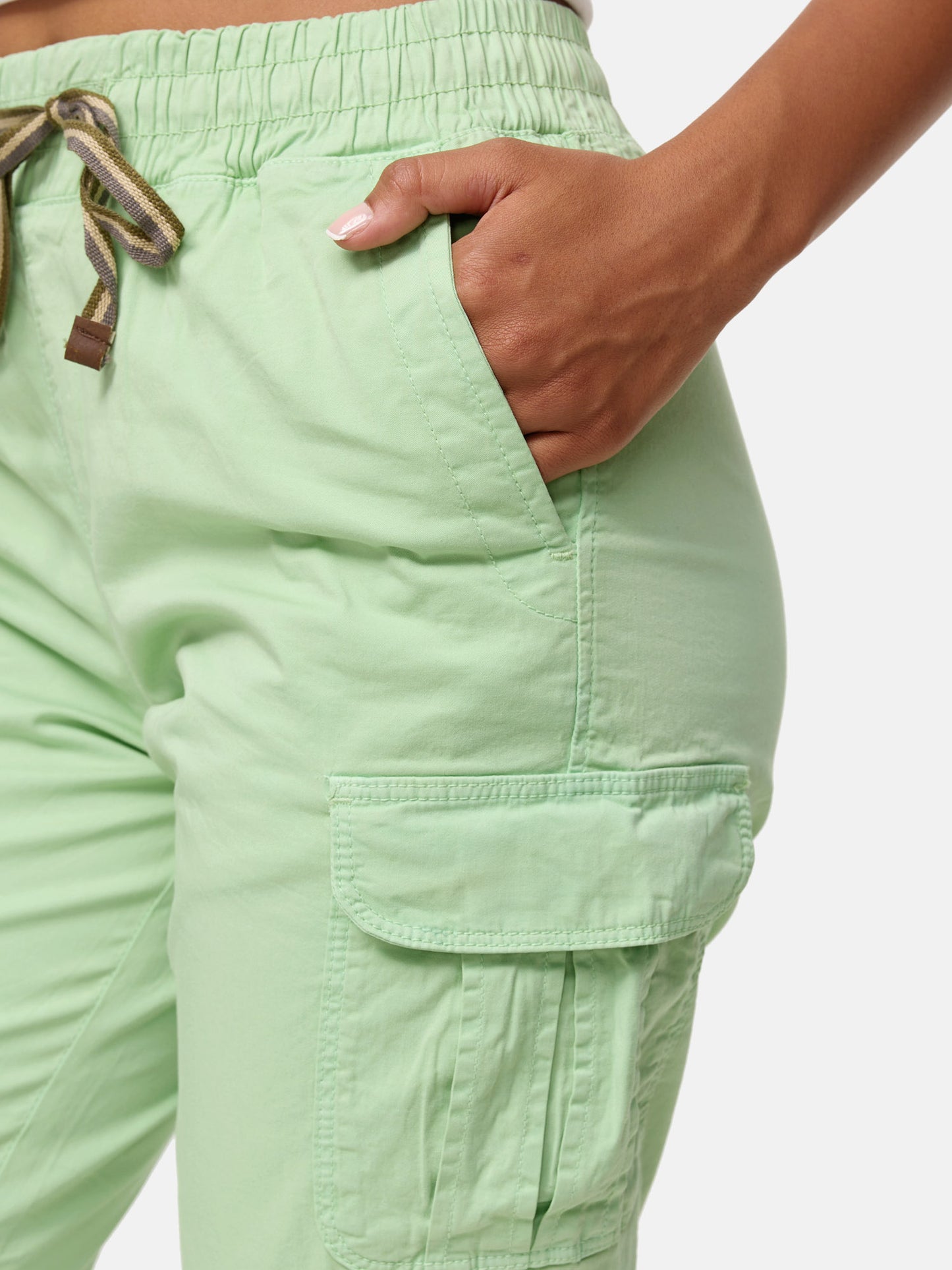 Pantalon cargo pour femme Tazzio coupe régulière F600