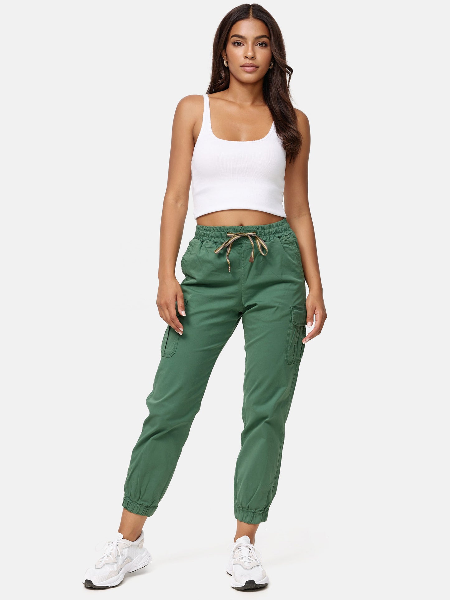 Pantalon cargo pour femme Tazzio coupe régulière F600