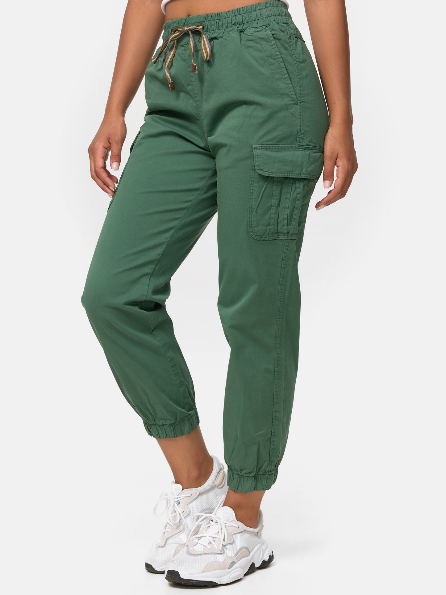 Pantalon cargo pour femme Tazzio coupe régulière F600