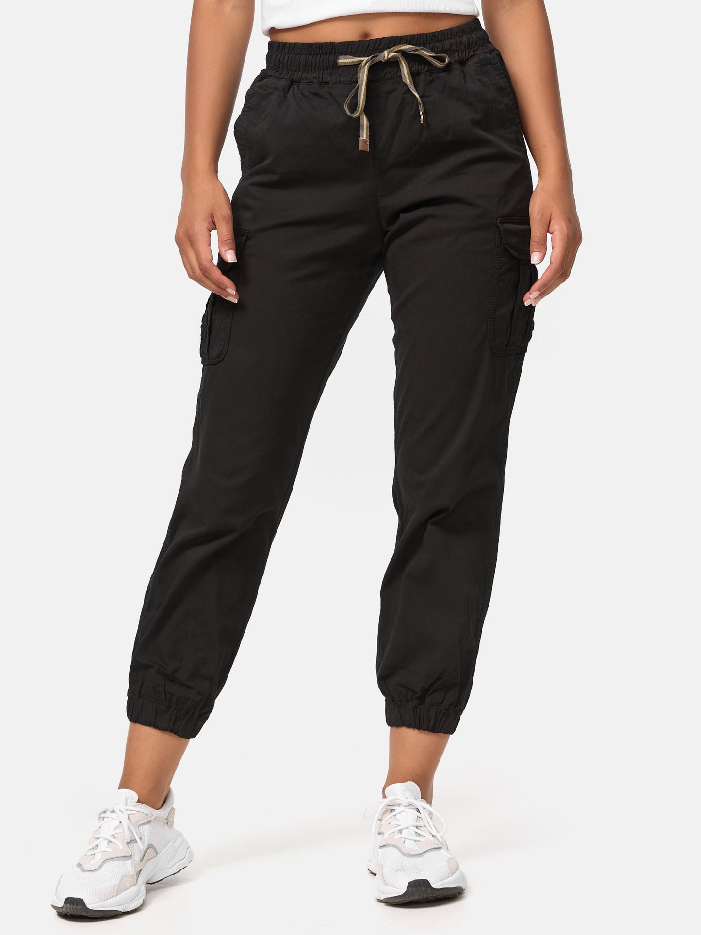 Pantalon cargo pour femme Tazzio coupe régulière F600