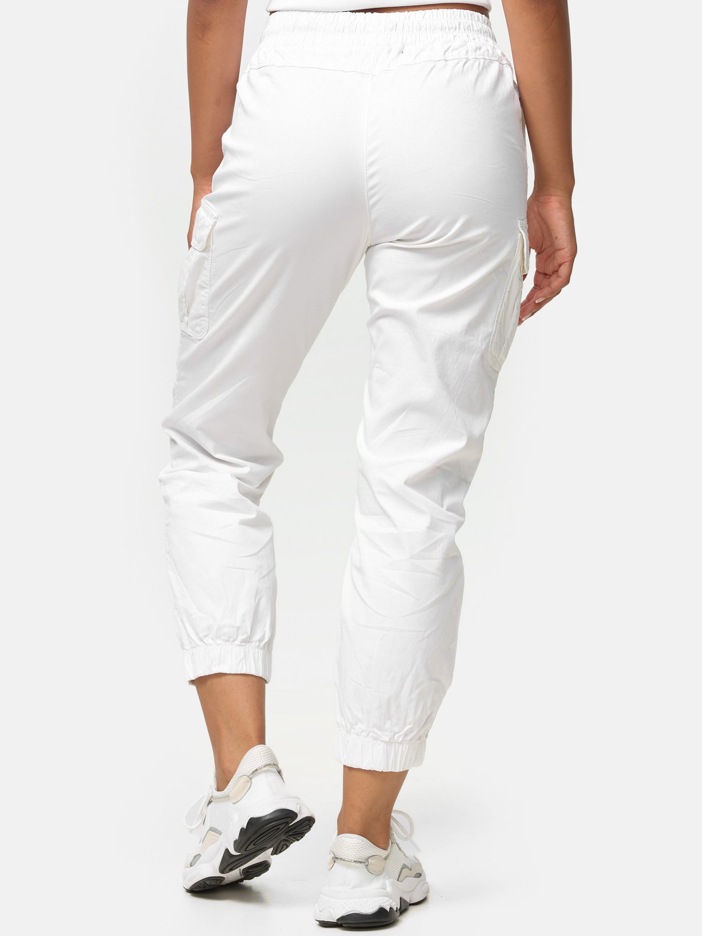 Pantalon cargo pour femme Tazzio coupe régulière F600