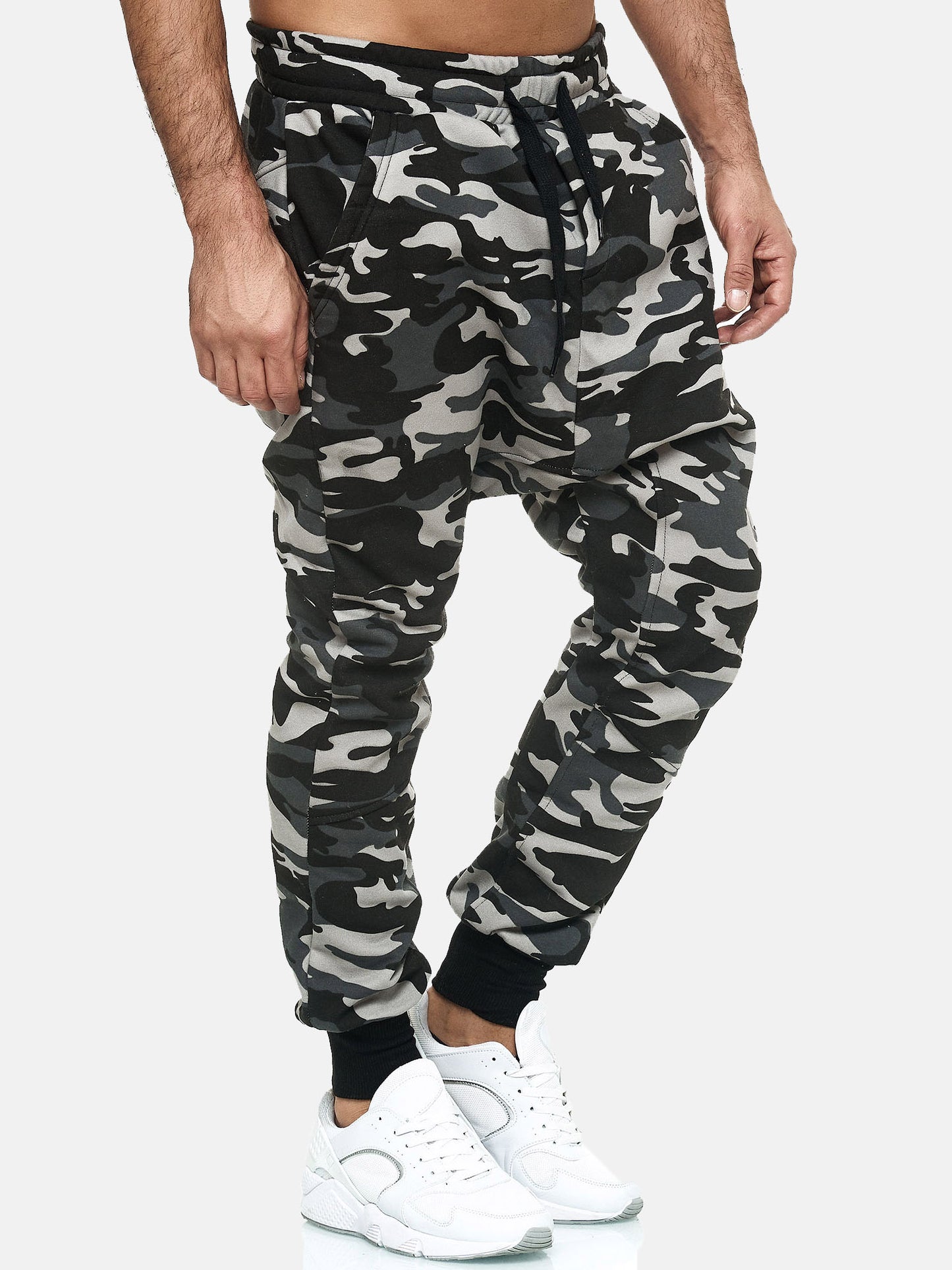 Tazzio Herren Jogginghose P-501