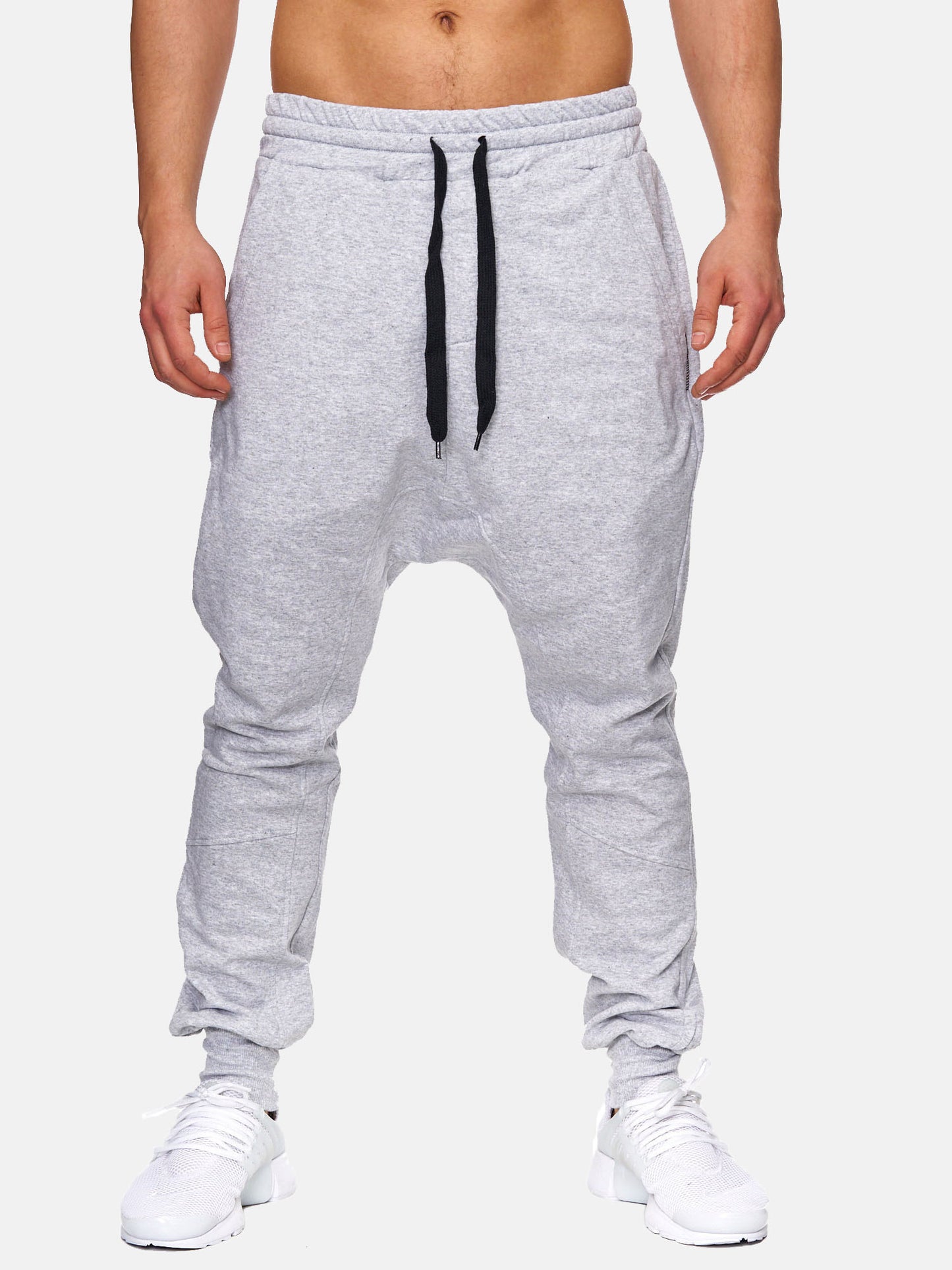 Tazzio Herren Jogginghose P-501