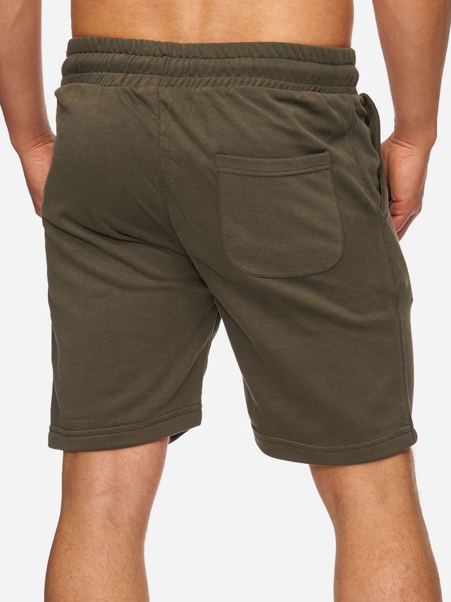 Tazzio Herren Sweatshorts 17600
