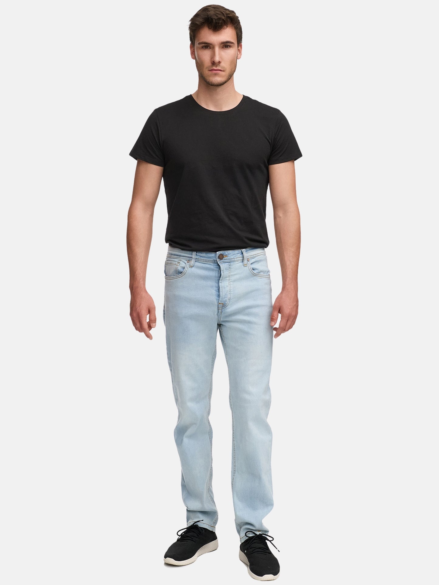 Tazzio Herren Jeans Regular Fit A105