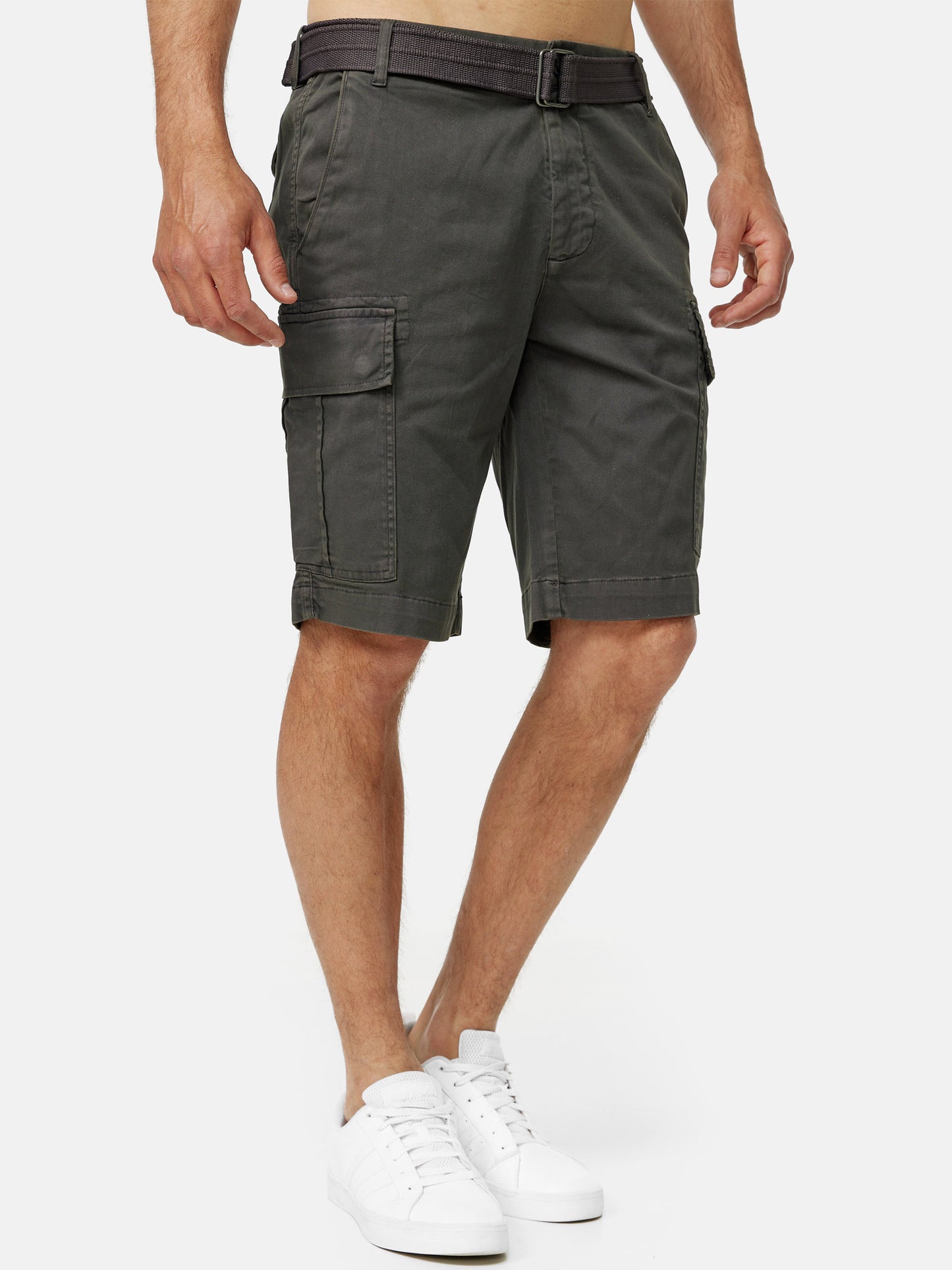 Short cargo pour homme Tazzio A200