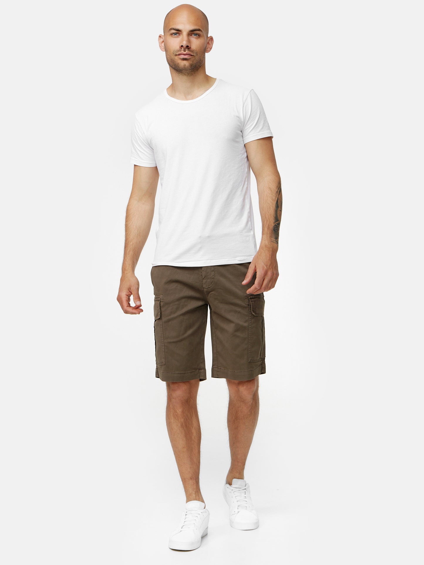 Short cargo pour homme Tazzio A200