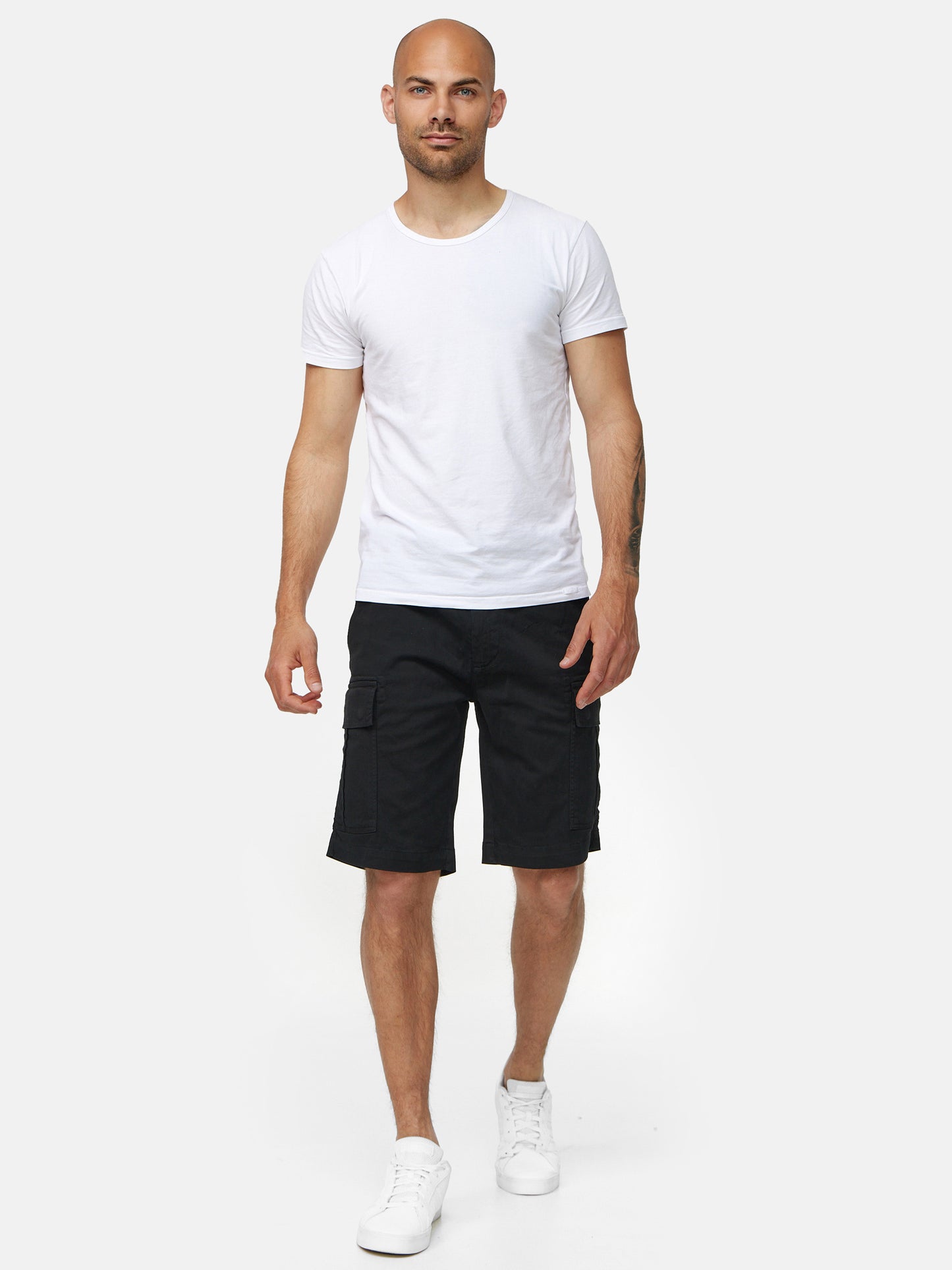 Short cargo pour homme Tazzio A200