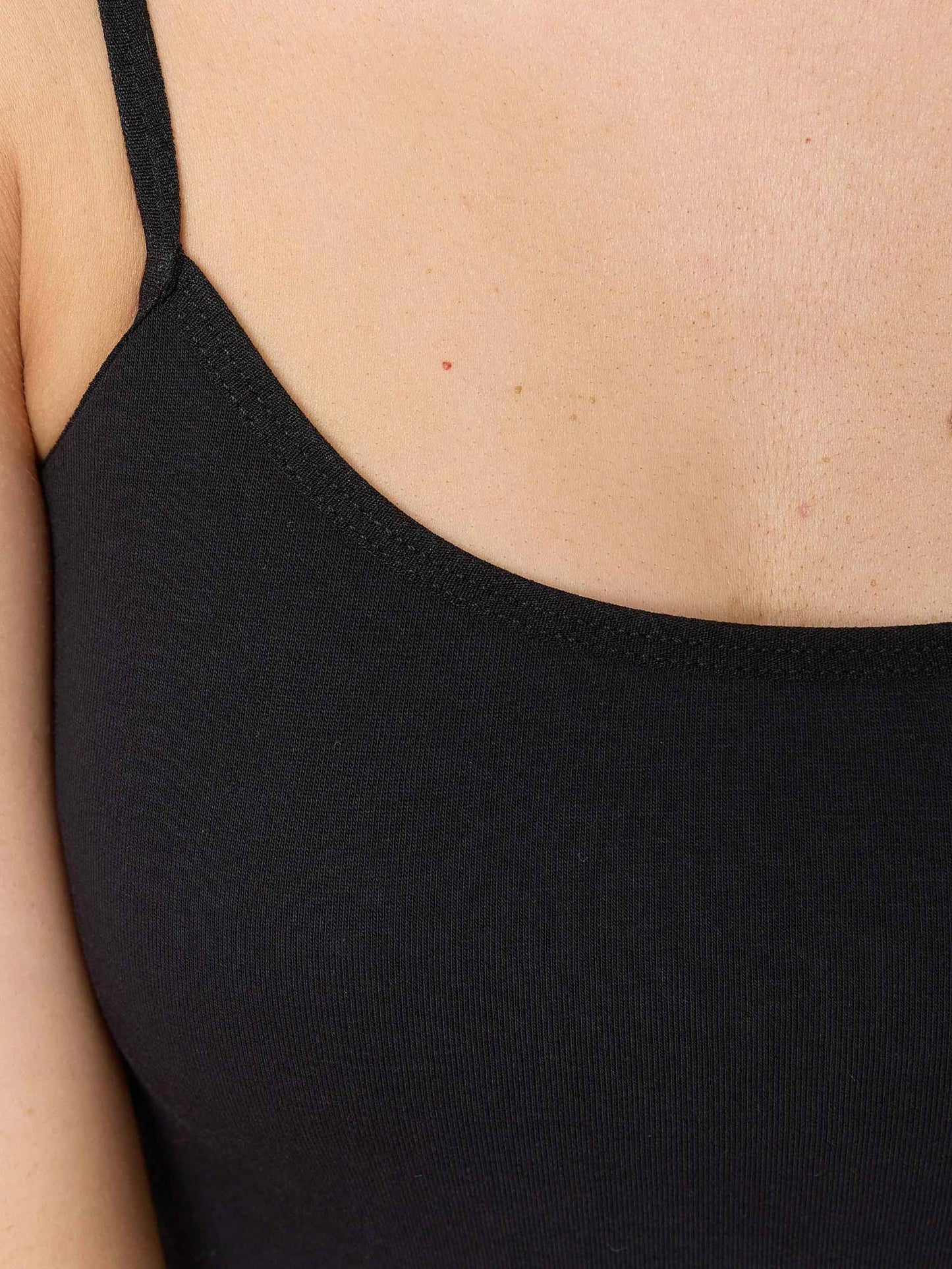 Ensemble de nuit pour femme Tazzio, chemise de corps et slip F907