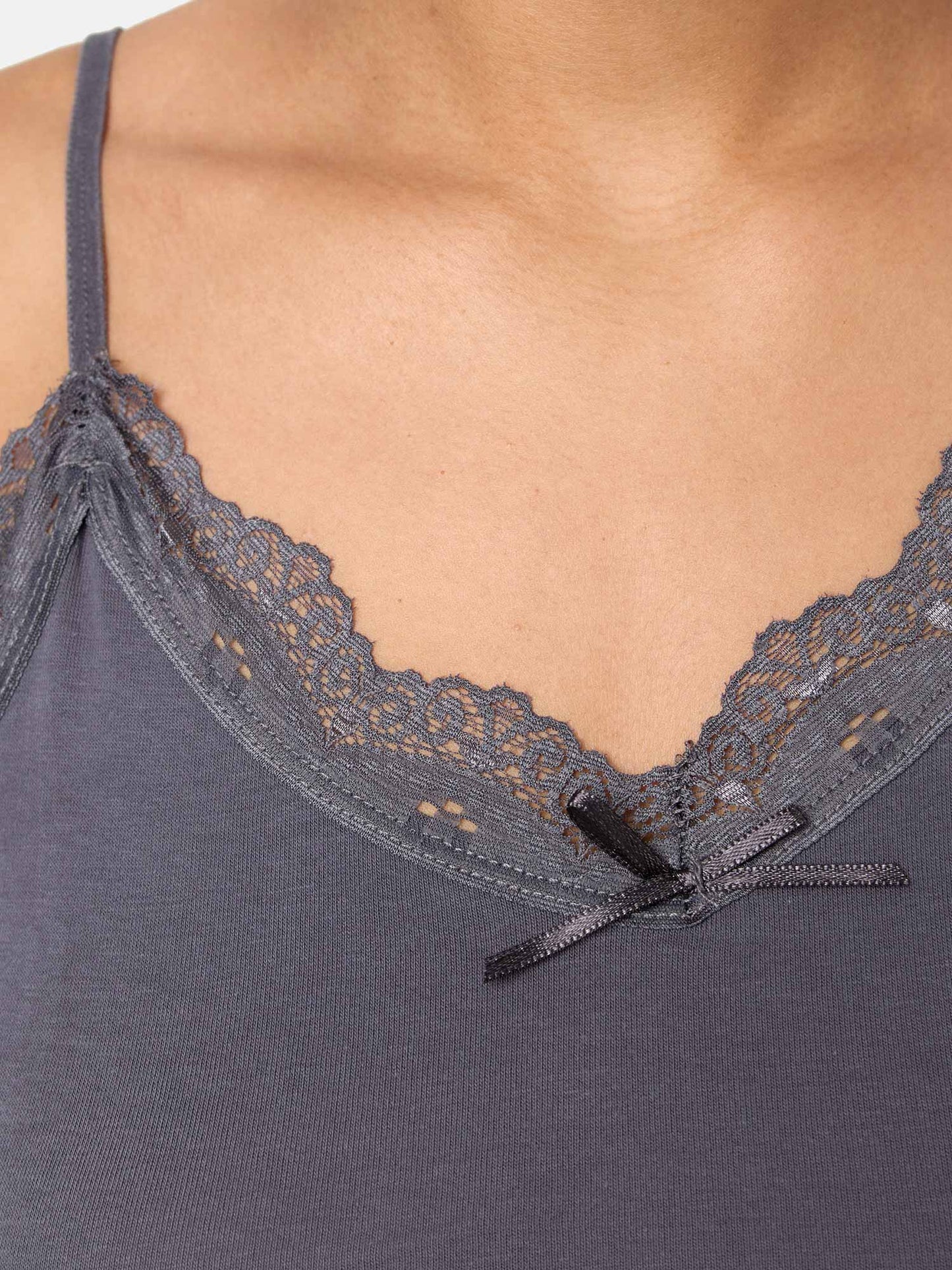 Ensemble de nuit pour femme Tazzio, maillot de corps et culotte F908